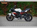 TRIUMPH STREET TRIPLE R ABS (bj 2013), 675 cc, Motorrijbewijs A, Bedrijf, Meer dan 35 kW