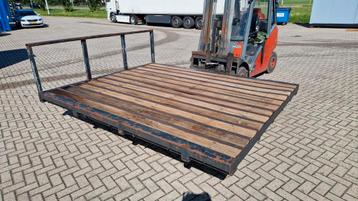 10ft vloer  beschikbaar voor biedingen