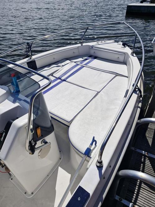 Console boot aquamar 25 pk, Watersport en Boten, Vis- en Consoleboten, Tot 10 pk, 3 tot 6 meter, Benzine, Buitenboordmotor, Polyester