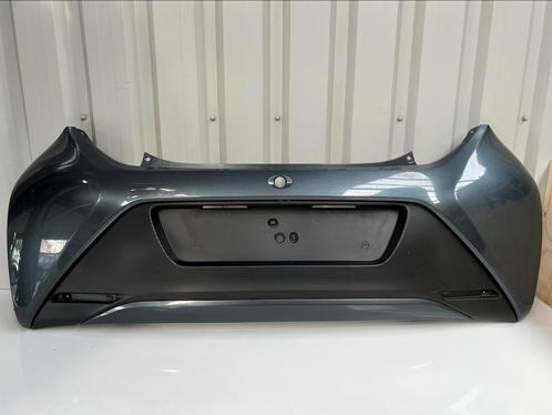 Toyota Aygo achterbumper 2014 - 2021 grijs 52151-0H010, Auto-onderdelen, Carrosserie en Plaatwerk, Bumper, Toyota, Achter, Gebruikt