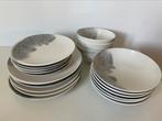 24 delig servies, Huis en Inrichting, Keuken | Servies, Nieuw, Ophalen of Verzenden, Overige stijlen, Porselein