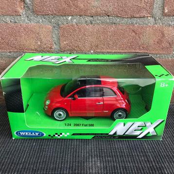 1:24 WELLY 2007 FIAT 500 beschikbaar voor biedingen