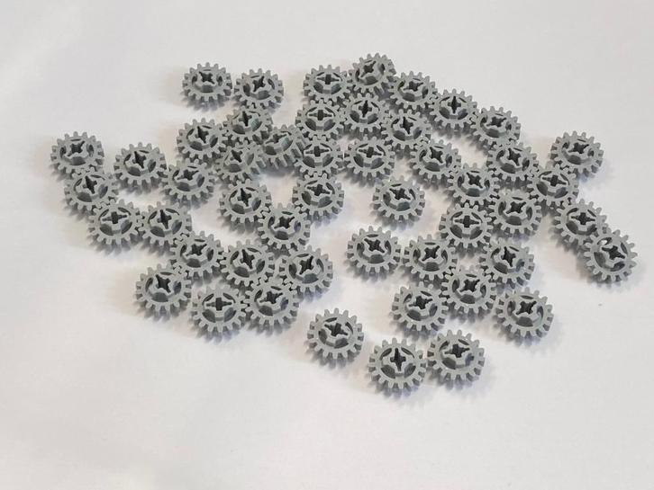 Partij 50x nieuwe lichtgrijze Lego Technic tandwielen, Kinderen en Baby's, Speelgoed | Duplo en Lego, Nieuw, Lego, Losse stenen
