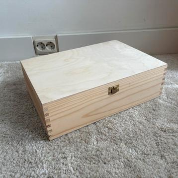 Houten kistjes - 50 te koop. Prijs per stuk beschikbaar voor biedingen