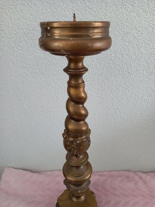 Oude koperen kerk kandelaar 51 cm hoog, Antiek en Kunst, Antiek | Kandelaars, Koper of Brons, Ophalen of Verzenden