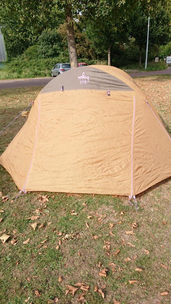 nomad wing 4, Caravans en Kamperen, Tenten, tot en met 4, Gebruikt, Ophalen