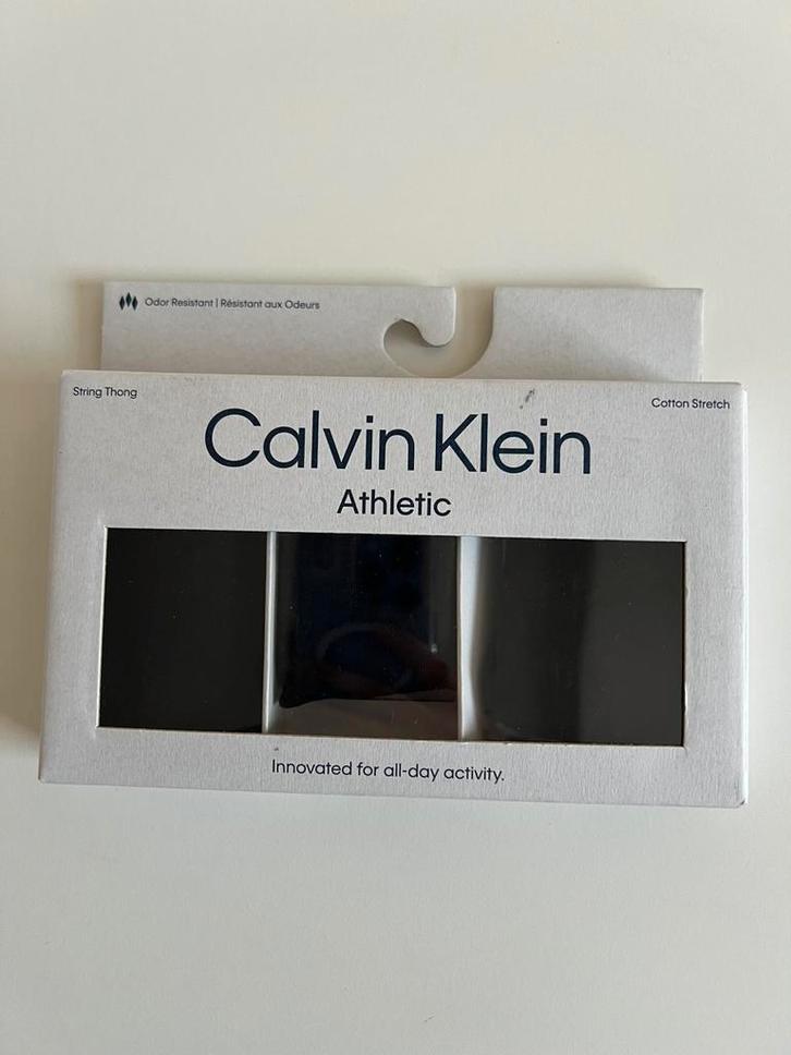Comfortabele Calvin Klein Athletic string slips Maat L, Kleding | Dames, Ondergoed en Lingerie, String, Zwart, Ophalen of Verzenden