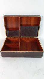 Vintage sieradendoos, bruin skai leer, gestoffeerd. K14, Ophalen of Verzenden