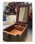 Korting Kist Toilet spiegel in houten kist, Brocante, bijz., Minder dan 50 cm, 50 tot 100 cm, Nieuw, Ophalen of Verzenden
