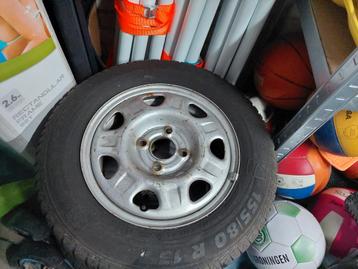 4 x Semperit 155/80 R13 Winterbanden met 4 steek velgen beschikbaar voor biedingen