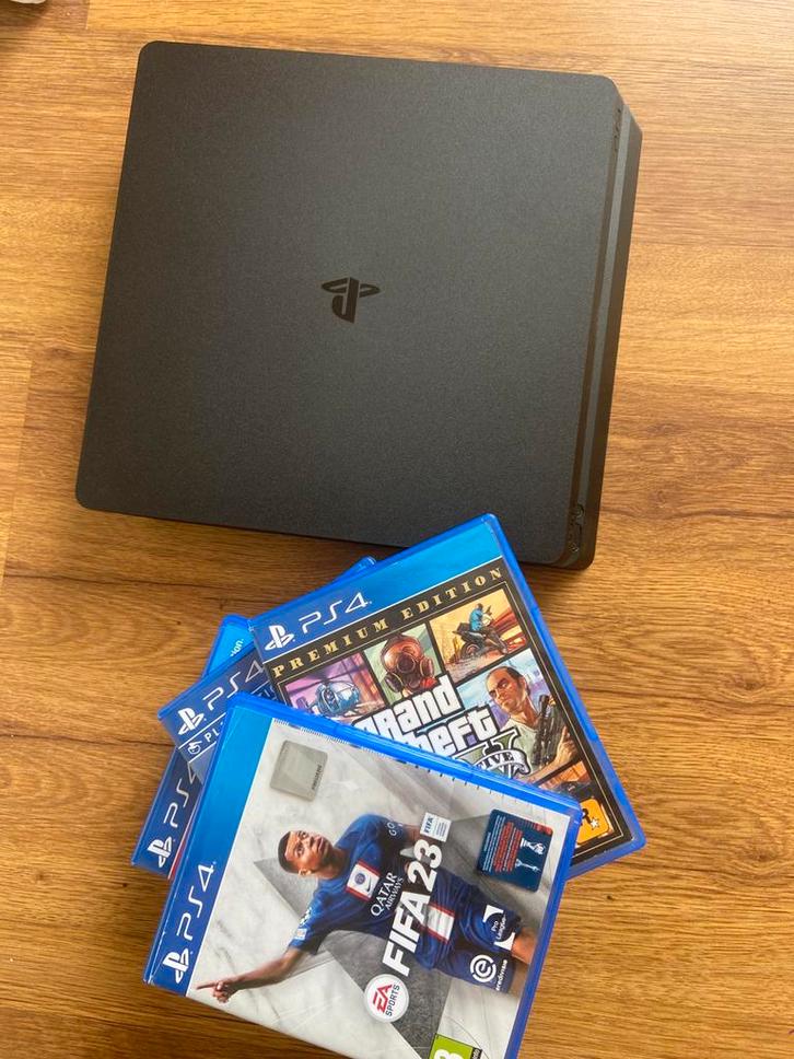 Ps4 met 7 games, Spelcomputers en Games, Games | Sony PlayStation 4, Gebruikt, Avontuur en Actie, 2 spelers, Online, Ophalen