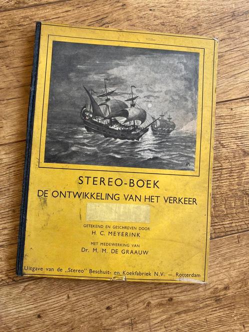 Stereo boek . De ontwikkeling van het verkeer 1943/1944, Antiek en Kunst, Antiek | Boeken en Bijbels, Verzenden