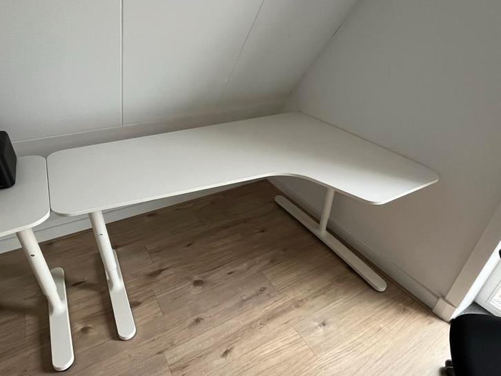 Ikea Bekant Hoekbureau Rechts - Wit, Huis en Inrichting, Slaapkamer | Stapelbedden en Hoogslapers, Gebruikt, Overige typen, Overige maten