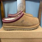 UGG tasman 35 36, Kleding | Dames, Schoenen, Ophalen of Verzenden, Nieuw, Bruin, Pantoffels of Sloffen