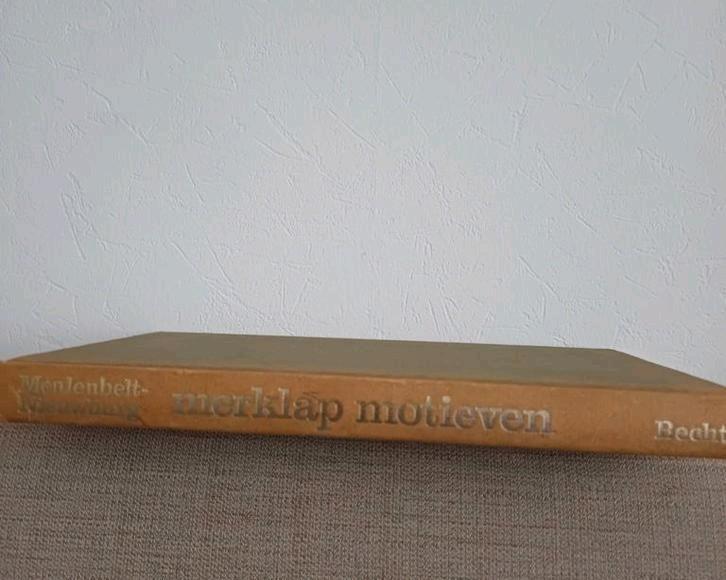 Merklap Motieven 1974-1980 - Uitleg & Inspiratie, Boeken, Hobby en Vrije tijd, Gelezen, Borduren en Naaien, Ophalen of Verzenden