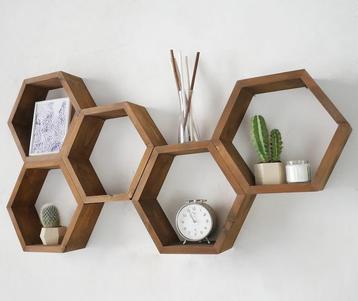Hexagon Wandplank - Stijlvol en Uniek! beschikbaar voor biedingen
