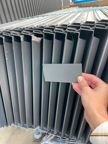 Felsplaten donker grijs (green coat 454) 26m2, 250x50 cm beschikbaar voor biedingen