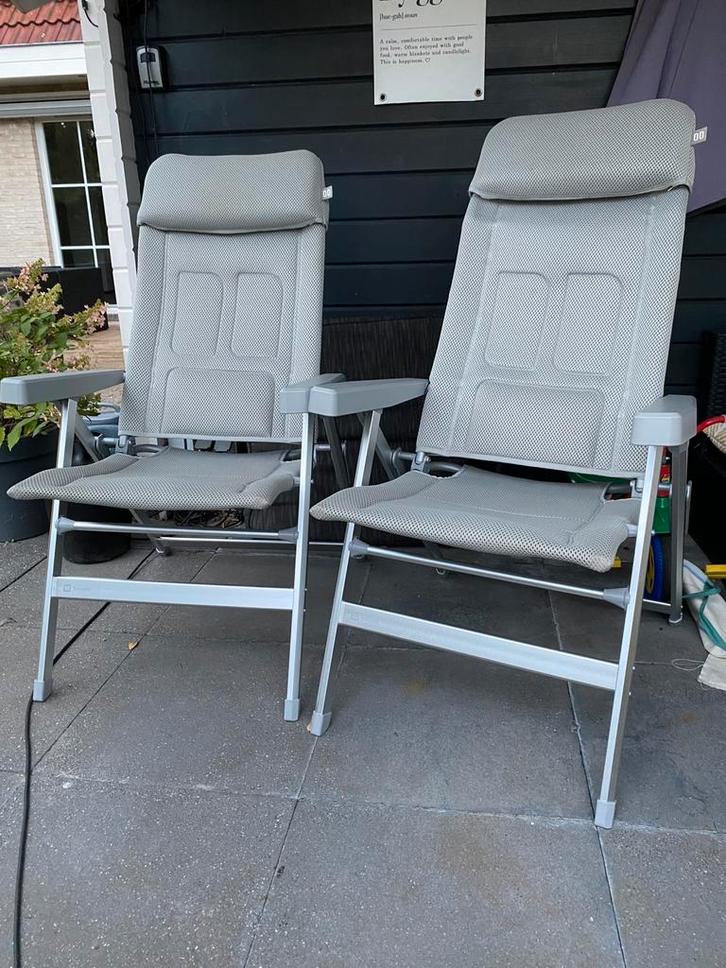 2 bijna nieuwe standen stoelen, Caravans en Kamperen, Kampeermeubelen, Zo goed als nieuw, Campingstoel, Ophalen of Verzenden