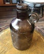 Kleine glazen kruik met een bruine teint - fles, Ophalen of Verzenden
