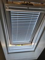 Velux dakraam inclusief luxaflex, Doe-het-zelf en Verbouw, Glas en Ramen, Ophalen, Gebruikt, Minder dan 80 cm, 80 tot 120 cm