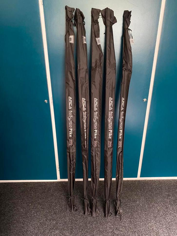 Arca Inferno Deadbait Pike 3m 0-70gr (op=op), Watersport en Boten, Hengelsport | Roofvissen, Nieuw, Werphengel, Ophalen of Verzenden