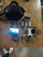 DJI Mini 4 Pro Fly More Combo + Smart Remote Controller, Ophalen of Verzenden, Zo goed als nieuw
