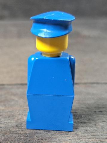 Lego Legoland minifig old007 beschikbaar voor biedingen