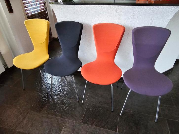 4 prachtige Stokke Varier Invite Eetkamerstoelen, Huis en Inrichting, Stoelen, Gebruikt, Vier, Metaal, Stof, Overige kleuren, Ophalen of Verzenden