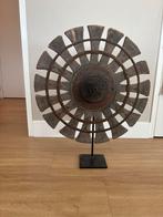 Ornament op voet / spinnewiel, Huis en Inrichting, Ophalen, Zo goed als nieuw