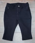 Broek van Tommy Hilfiger 6-9m, Kinderen en Baby's, Babykleding | Maat 68, Gebruikt, Broekje, Meisje, Ophalen of Verzenden