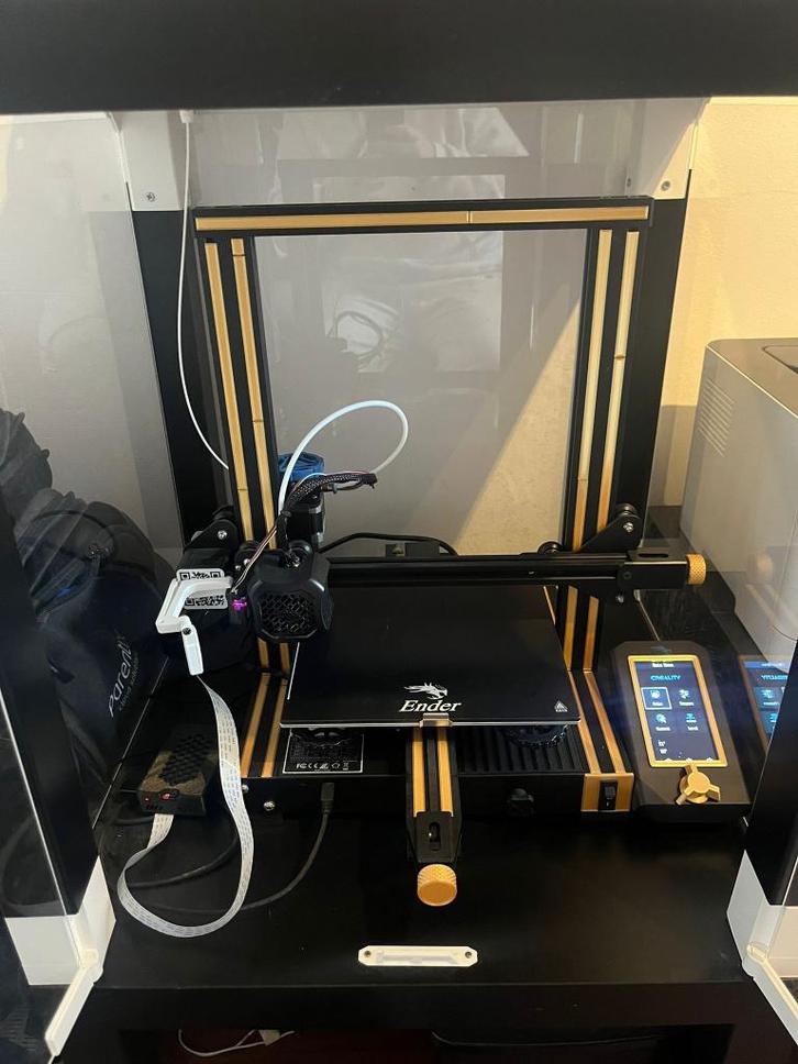 Ender 3d V2 met behuizing, Computers en Software, 3D Printers, Zo goed als nieuw, Ingebouwde Wi-Fi, Ophalen