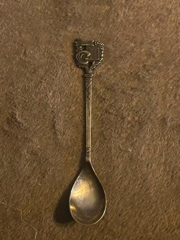 Antieke KRO Lepel beschikbaar voor biedingen