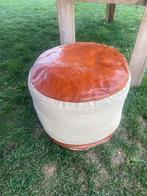 Poef van canvas met buffel leer stoel kruk, Ophalen of Verzenden, 50 tot 75 cm, 50 tot 75 cm, Rond