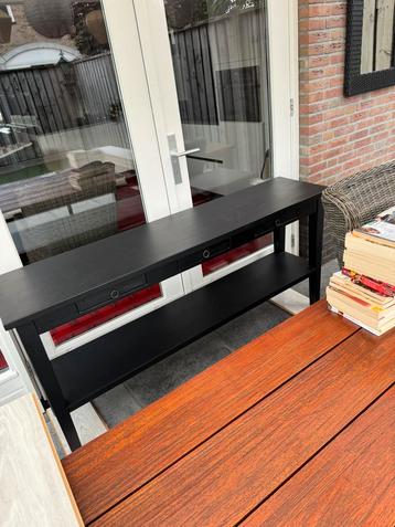 Site table