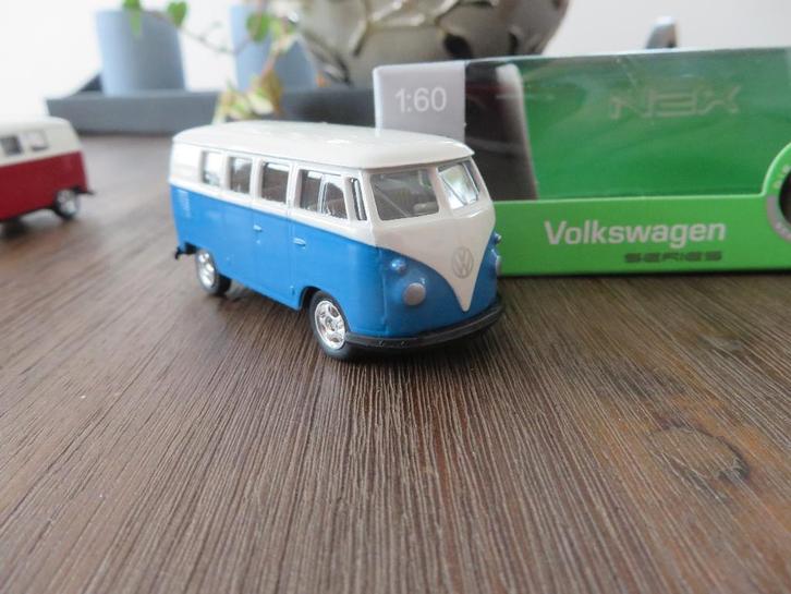 Welly 1 op 60 Volkswagen T1 blauw, Hobby en Vrije tijd, Modelauto's | Overige schalen, Nieuw, Auto, Ophalen of Verzenden