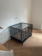 Stijlvolle en stevige Bopita babybox in de kleur zwart., Kinderen en Baby's, Boxen, Ophalen, Gebruikt, Rechthoekig, In hoogte verstelbaar