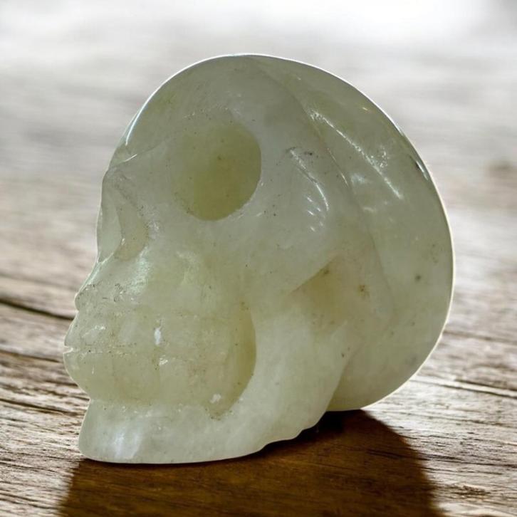 Jade schedel, Sieraden, Tassen en Uiterlijk, Edelstenen, Zo goed als nieuw, Ophalen