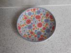Bord 10,5 cm. Kakelbont Yvon Jaspers, Ophalen of Verzenden, Zo goed als nieuw, Bord(en), Overige stijlen