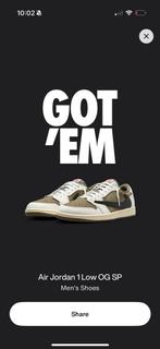 Air Jordan 1 Low x Travis Scott Medium Olive EU 43, Ophalen of Verzenden, Zo goed als nieuw