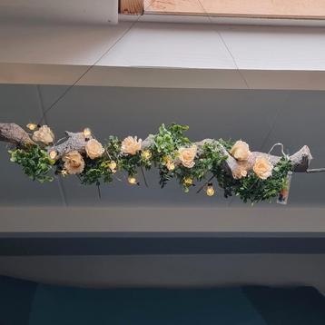 Sfeervolle hanger kunst en natuur met lichtjes beschikbaar voor biedingen