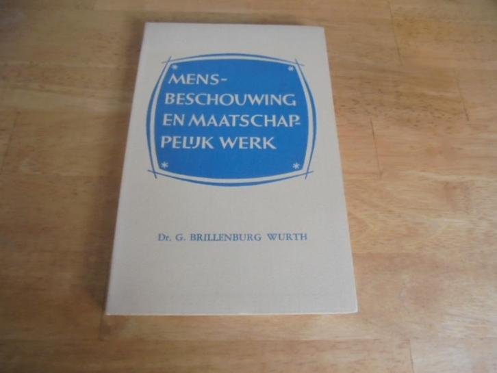 Mensbeschouwing en maatschappelijk werk, Boeken, Godsdienst en Theologie, Gelezen, Ophalen of Verzenden
