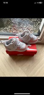 Nike sneakers schoenen peuter baby maat 19,5 custom made, Schoentjes, Meisje, Gebruikt, Ophalen of Verzenden