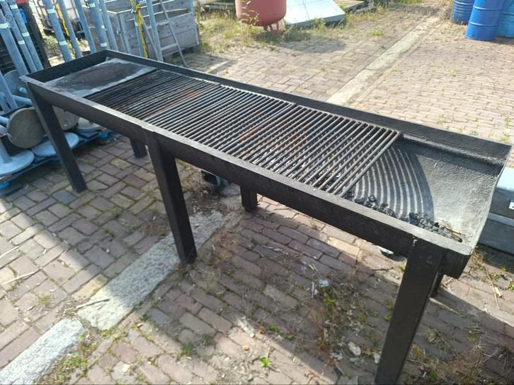 Grote hout of kolen bbq, Tuin en Terras, Barbecue-accessoires, Zo goed als nieuw, Ophalen of Verzenden