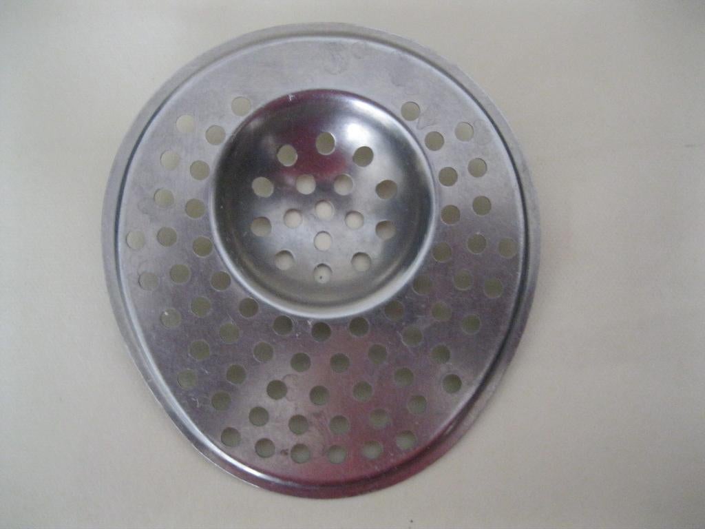 1 rvs vintage gootsteen - bad- afvoerzeefje, Huis en Inrichting, Ophalen of Verzenden, Gebruikt