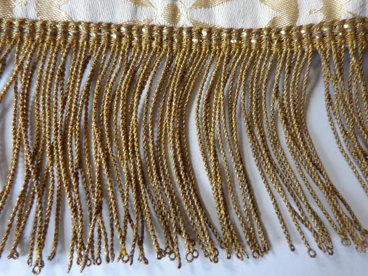 Antiek borduurwerk van kazuivels , manipels, Antiek en Kunst, Antiek | Kleden en Textiel, Ophalen of Verzenden