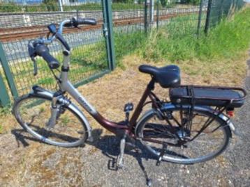 IN NIEUWE STAAT GAZELLE ORANGE C8 ELEKTRISCHE DAMESFIETS beschikbaar voor biedingen