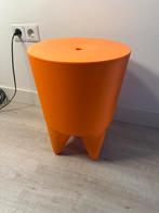 Philippe starck bubu kruk oranje, Huis en Inrichting, Krukjes, Ophalen of Verzenden, Zo goed als nieuw, Hout