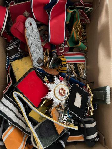 Lot Repro Medailles Emblemen WO1 & WO2 Duitsland beschikbaar voor biedingen