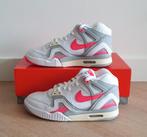 Nike Air Tech Challenge EU 38, Kleding | Heren, Schoenen, Overige kleuren, Nike, Nieuw, Ophalen of Verzenden