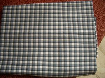 1,50 polyester katoen van 160 breed  beschikbaar voor biedingen